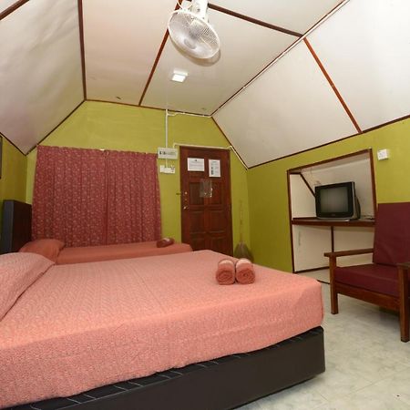 Delta Chenang Resort Пантай-Сенанг Экстерьер фото